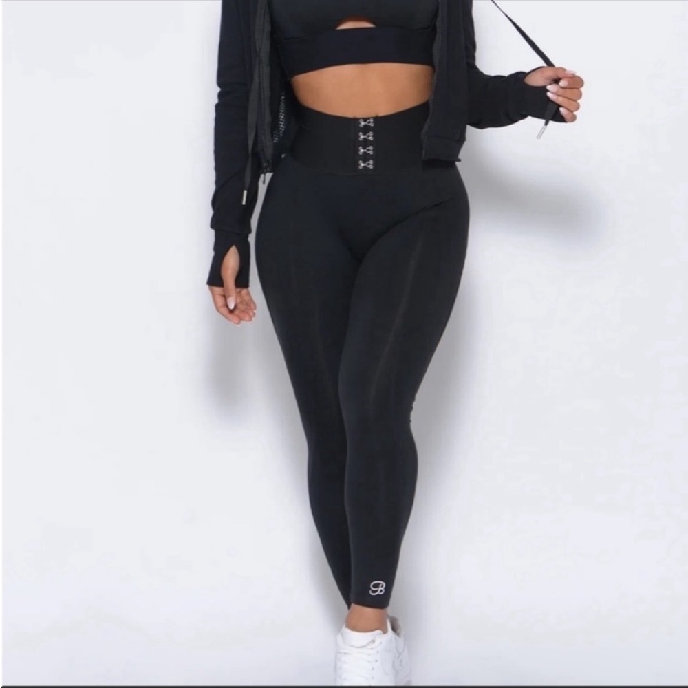Bombshell Sportswear Waist cincher leggings